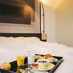 Ibis Centre Rive Droite Pasteur Hotel 3*