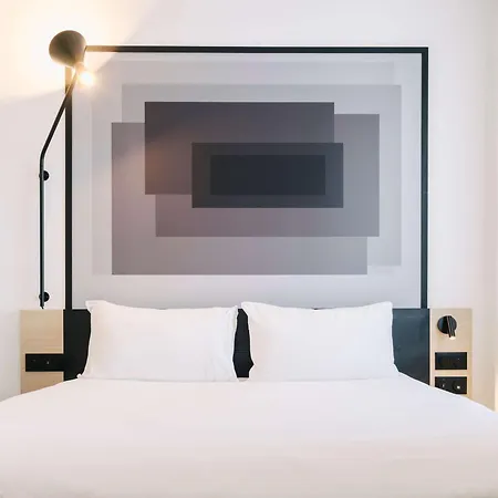 Ibis Centre Rive Droite Pasteur ルーアン