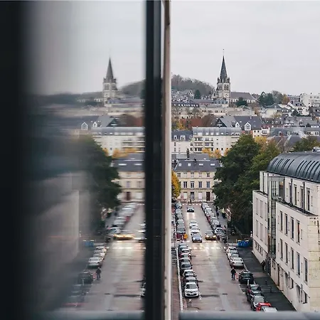 Hotel Ibis Centre Rive Droite Pasteur 3*