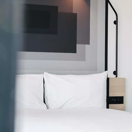 Hotel Ibis Centre Rive Droite Pasteur