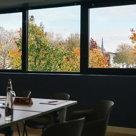 Hotel Ibis Centre Rive Droite Pasteur 3*