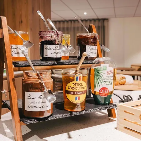 Ibis Centre Rive Droite Pasteur 호텔