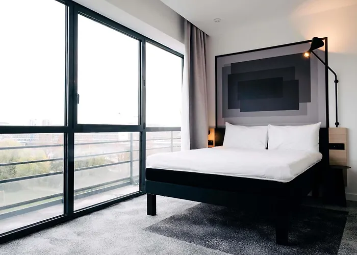 Ibis Centre Rive Droite Pasteur Hotell 3*