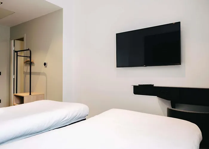 Szálloda Ibis Centre Rive Droite Pasteur 3*