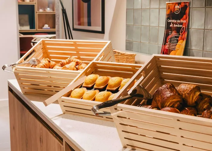 Ibis Centre Rive Droite Pasteur 3*