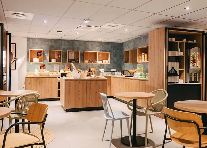 Ibis Centre Rive Droite Pasteur Szálloda Rouen