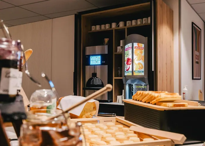 Ibis Centre Rive Droite Pasteur 3* Rouen